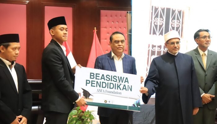 Beasiswa Azhar_1